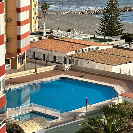 Modern Apartment Steps From The Beach Торрокс-Коста Экстерьер фото